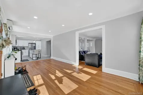 676 Webster Avenue New Rochelle NY 10801