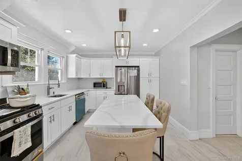 676 Webster Avenue New Rochelle NY 10801