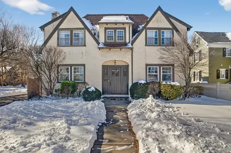 676 Webster Avenue New Rochelle NY 10801