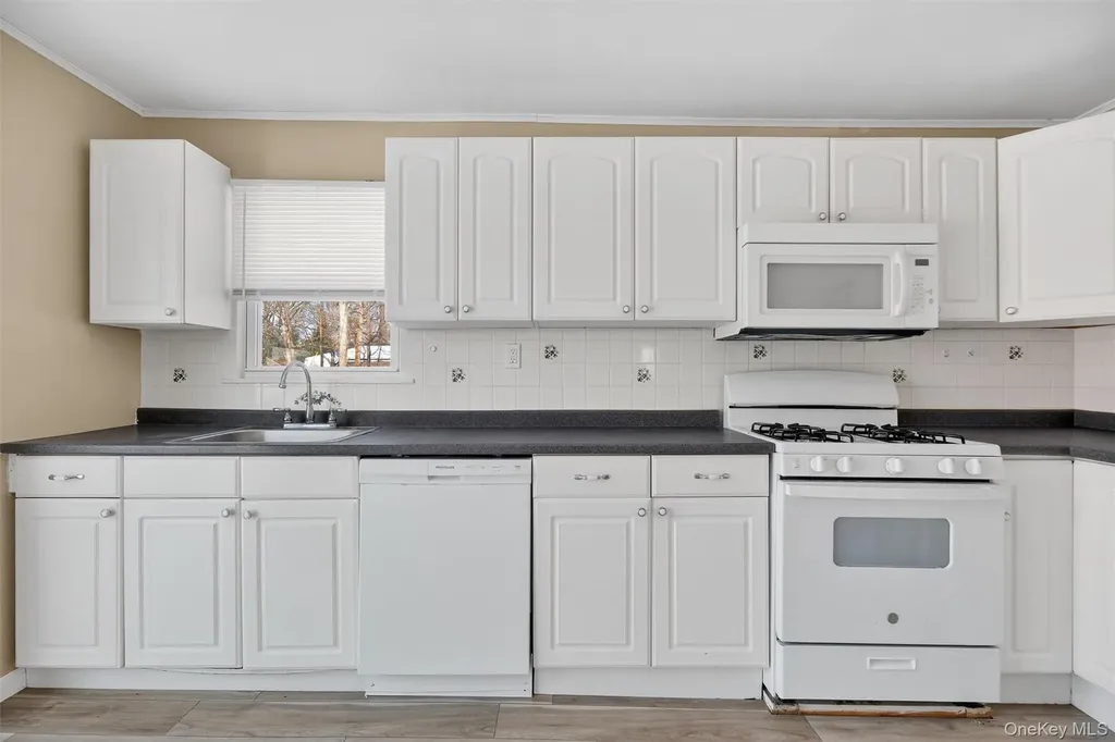 111 Lake Region Boulevard Monroe NY 10950