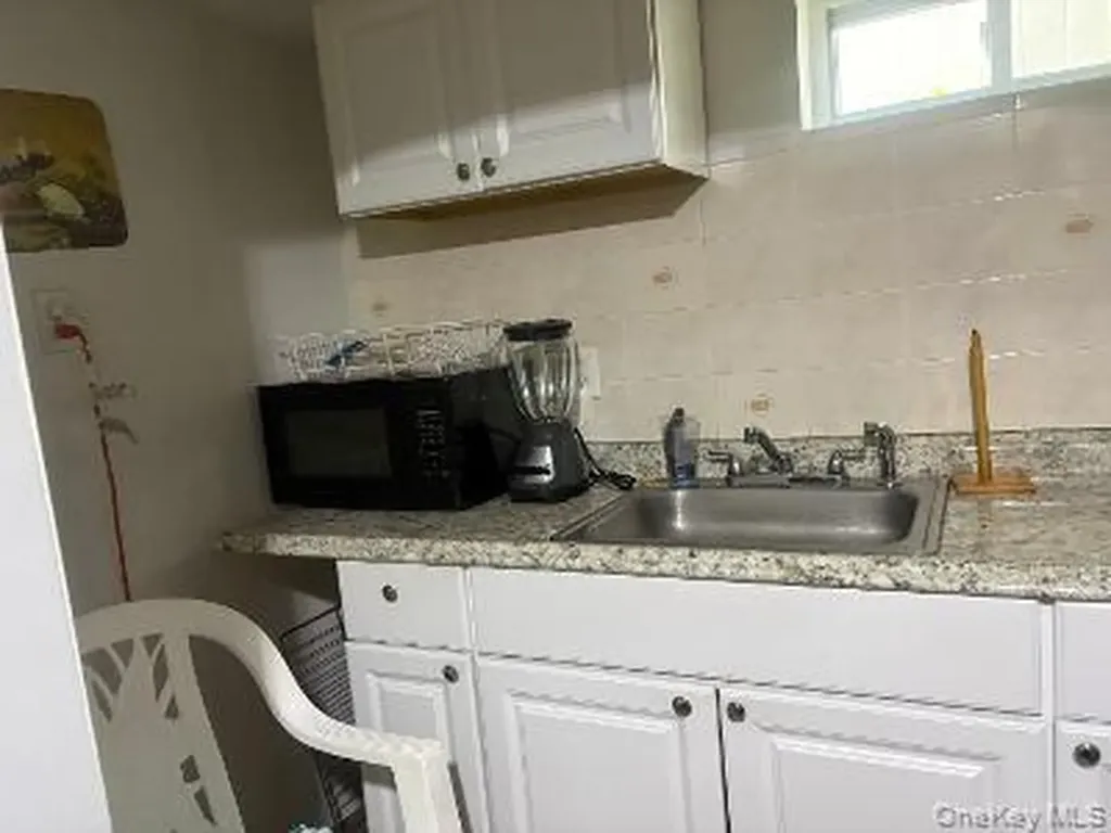 980 Wallace Avenue North Baldwin NY 11510
