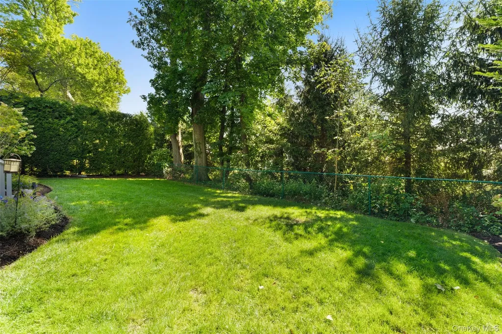 7 Lenox Place Scarsdale NY 10583