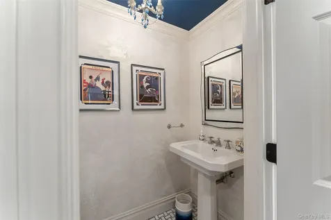 7 Lenox Place Scarsdale NY 10583