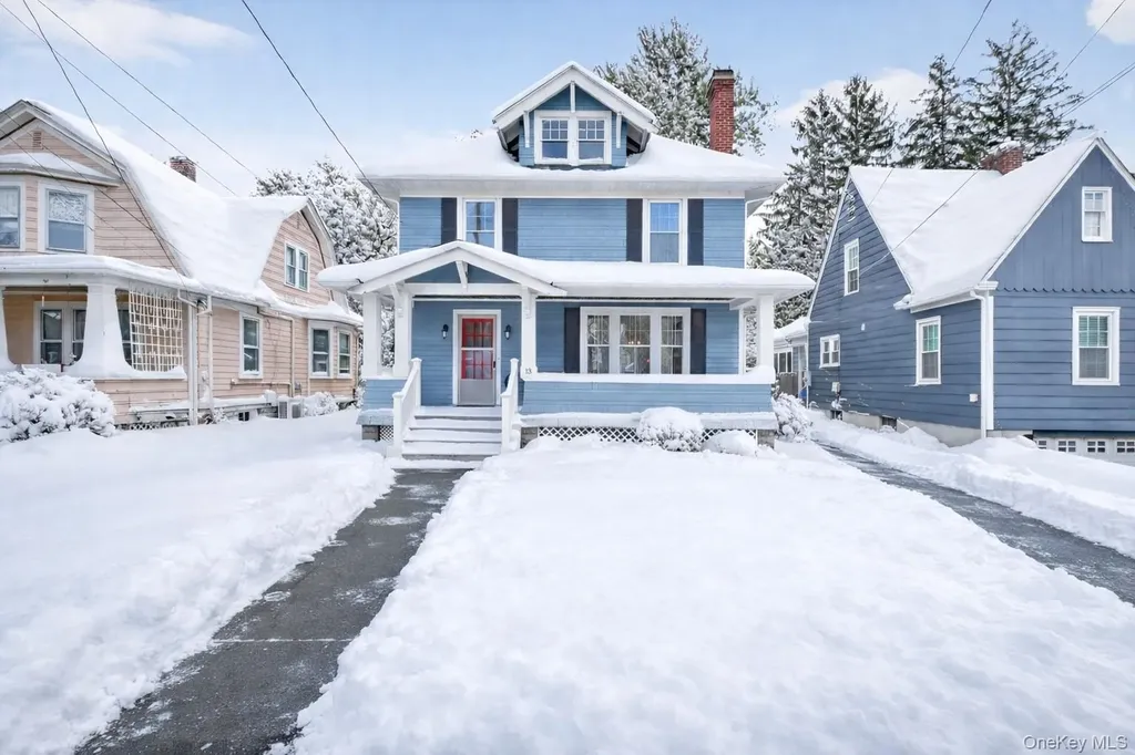 13 Parkwood Boulevard Poughkeepsie NY 12603