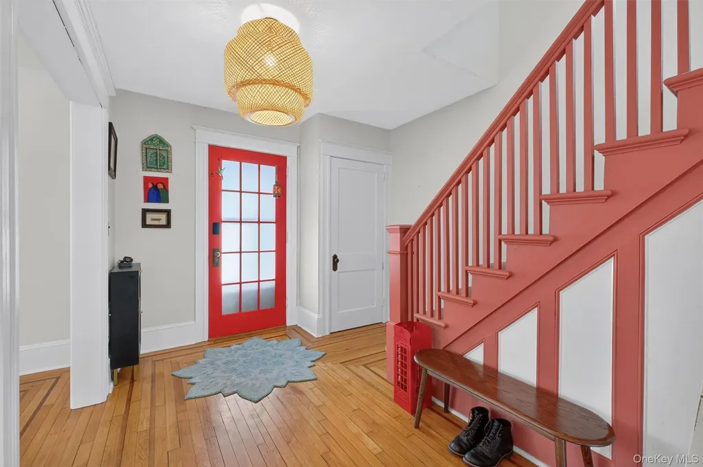 13 Parkwood Boulevard Poughkeepsie NY 12603