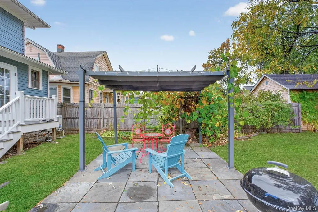 13 Parkwood Boulevard Poughkeepsie NY 12603