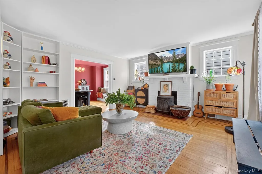 13 Parkwood Boulevard Poughkeepsie NY 12603