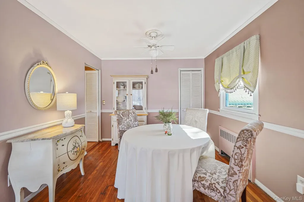 2009 Newbridge Road Bellmore NY 11710