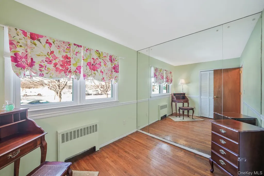 2009 Newbridge Road Bellmore NY 11710