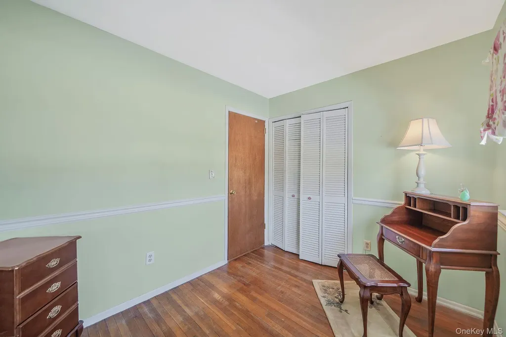 2009 Newbridge Road Bellmore NY 11710