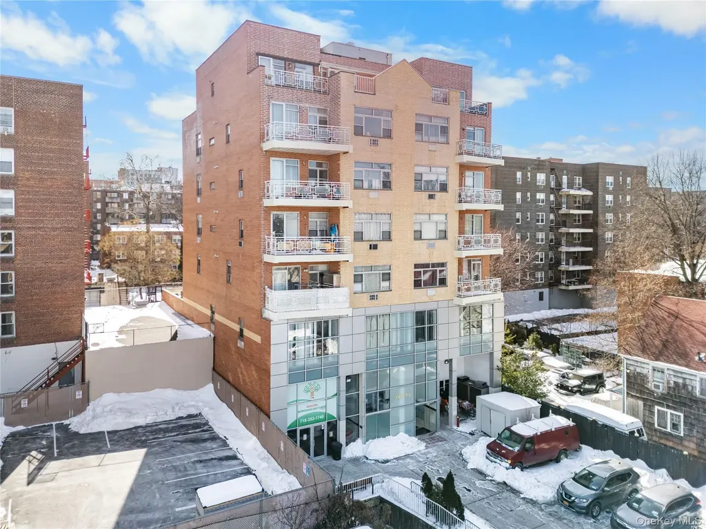 141-52 33rd Avenue Flushing NY 11354