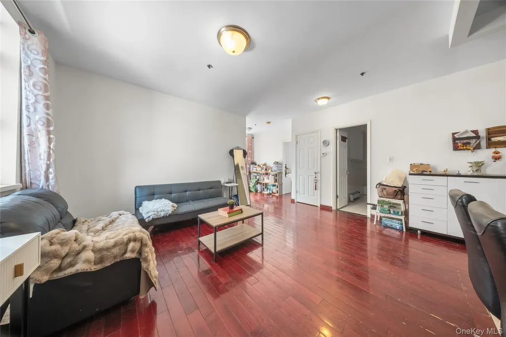 141-52 33rd Avenue Flushing NY 11354