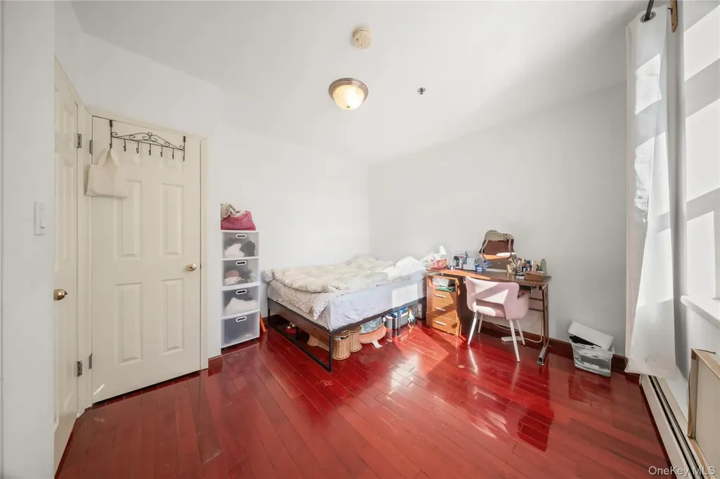 141-52 33rd Avenue Flushing NY 11354