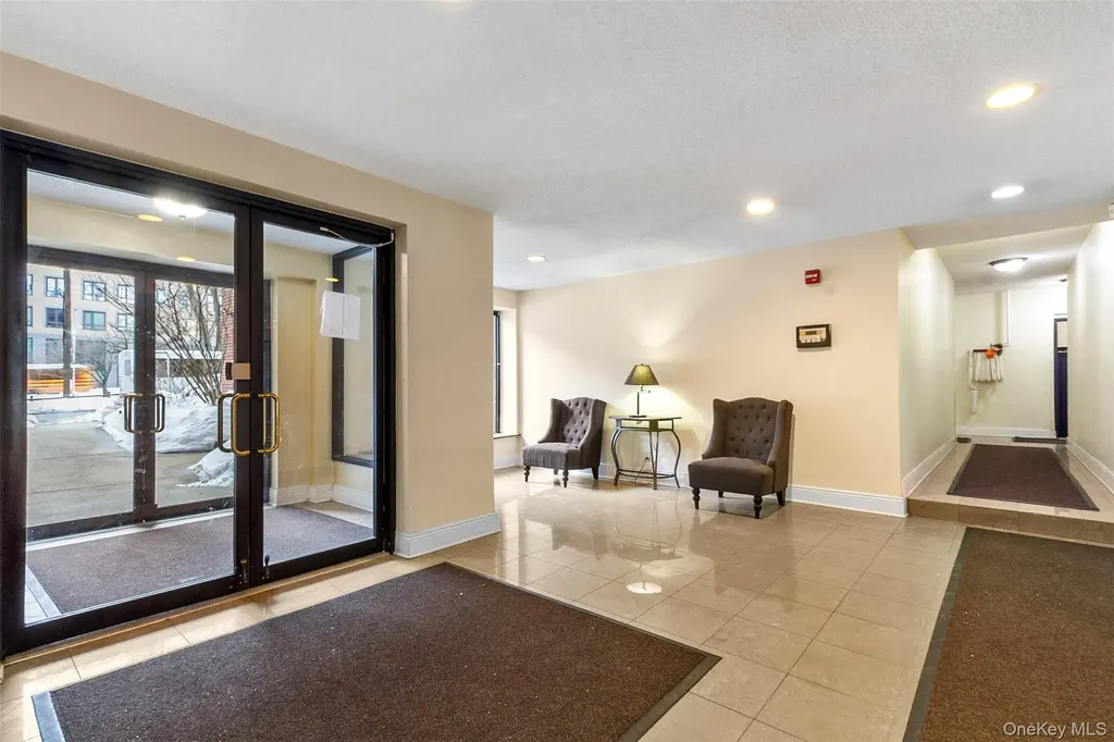 30 N Broadway White Plains NY 10601