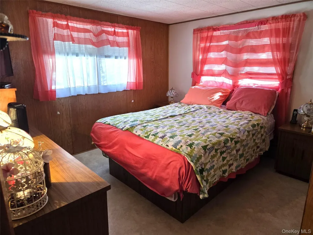 22 Hill Road Saint James NY 11780