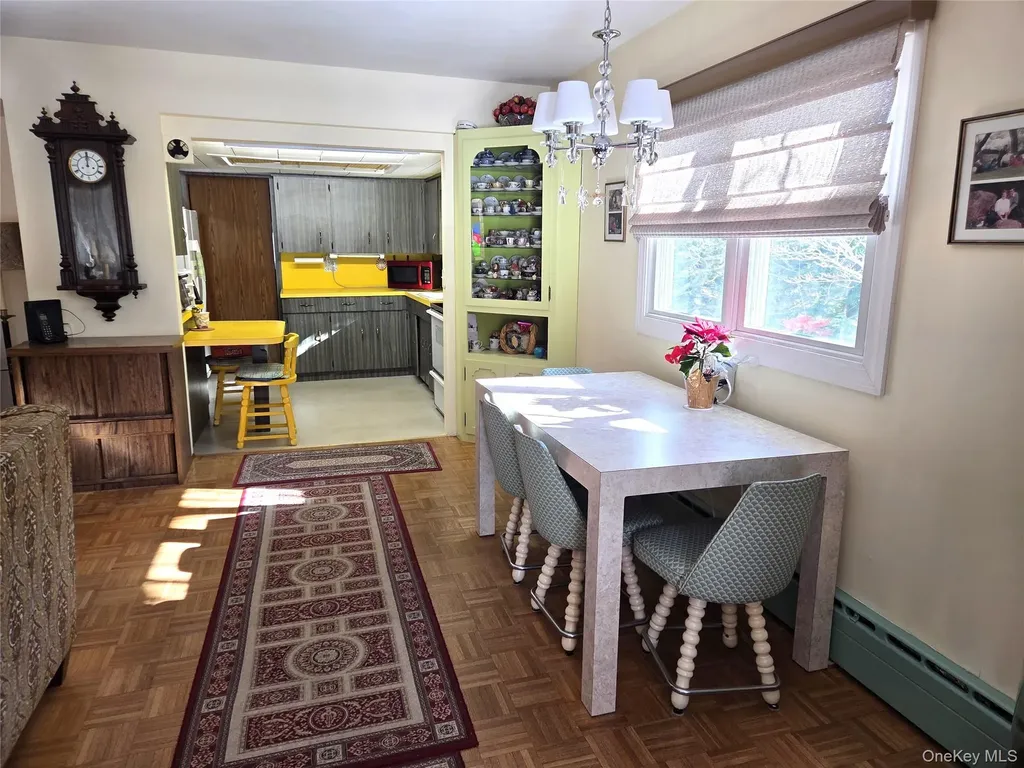 22 Hill Road Saint James NY 11780