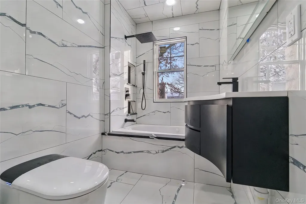 5218 Avenue M Brooklyn NY 11234