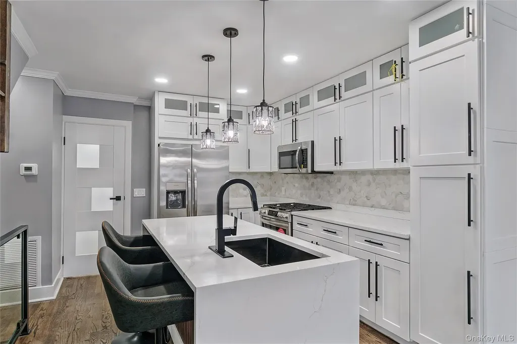 5218 Avenue M Brooklyn NY 11234