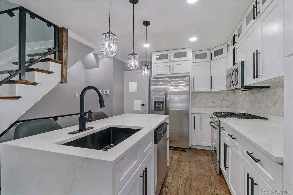 5218 Avenue M Brooklyn NY 11234