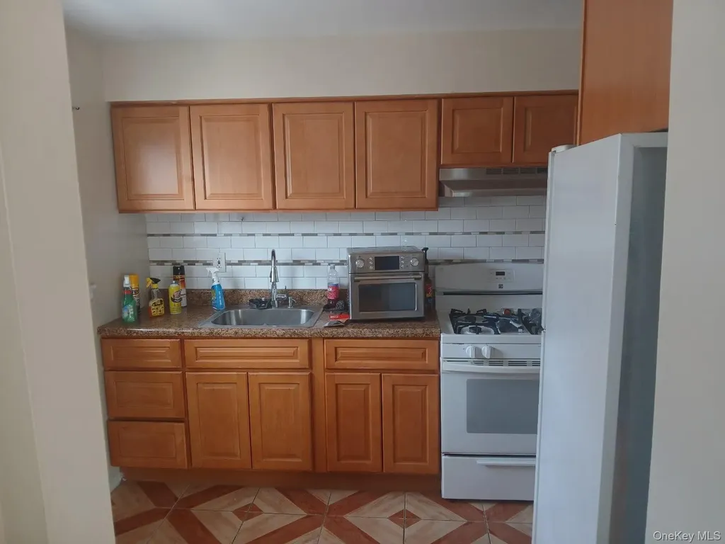 255-29 149th Road Rosedale NY 11422
