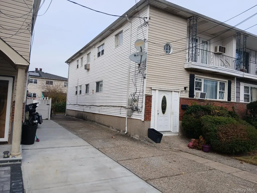 255-29 149th Road Rosedale NY 11422