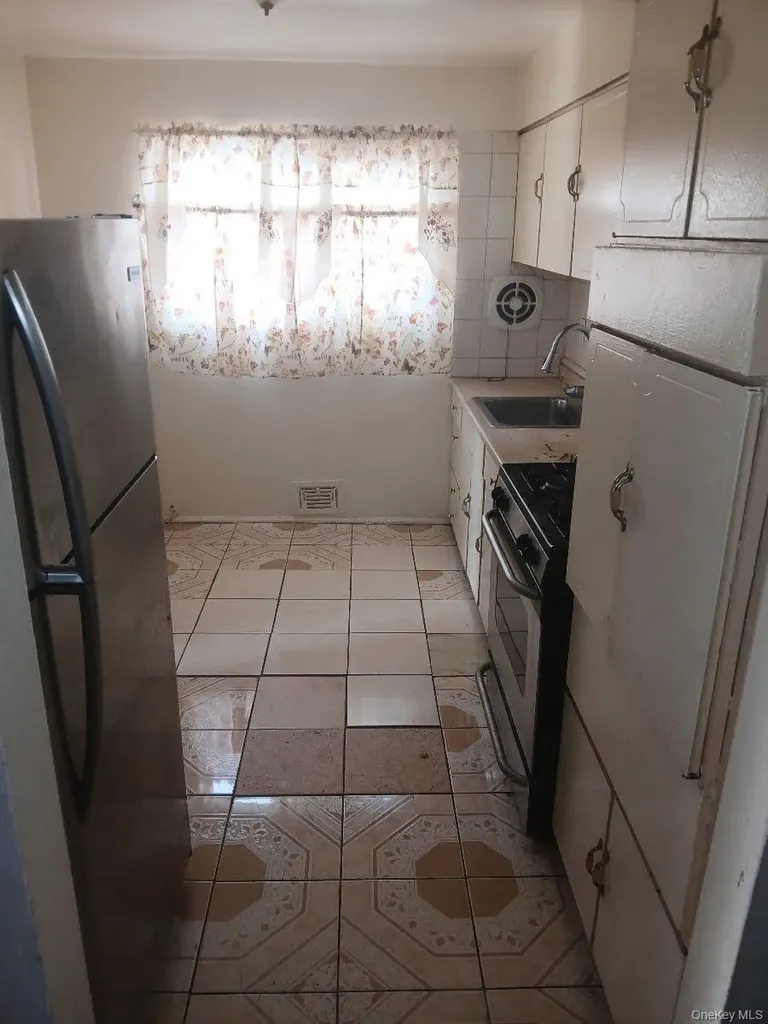 255-29 149th Road Rosedale NY 11422