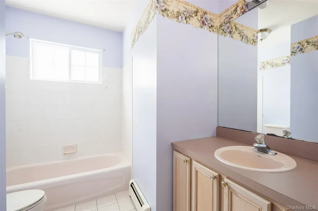 125 Northgate Circle Baiting Hollow NY 11933