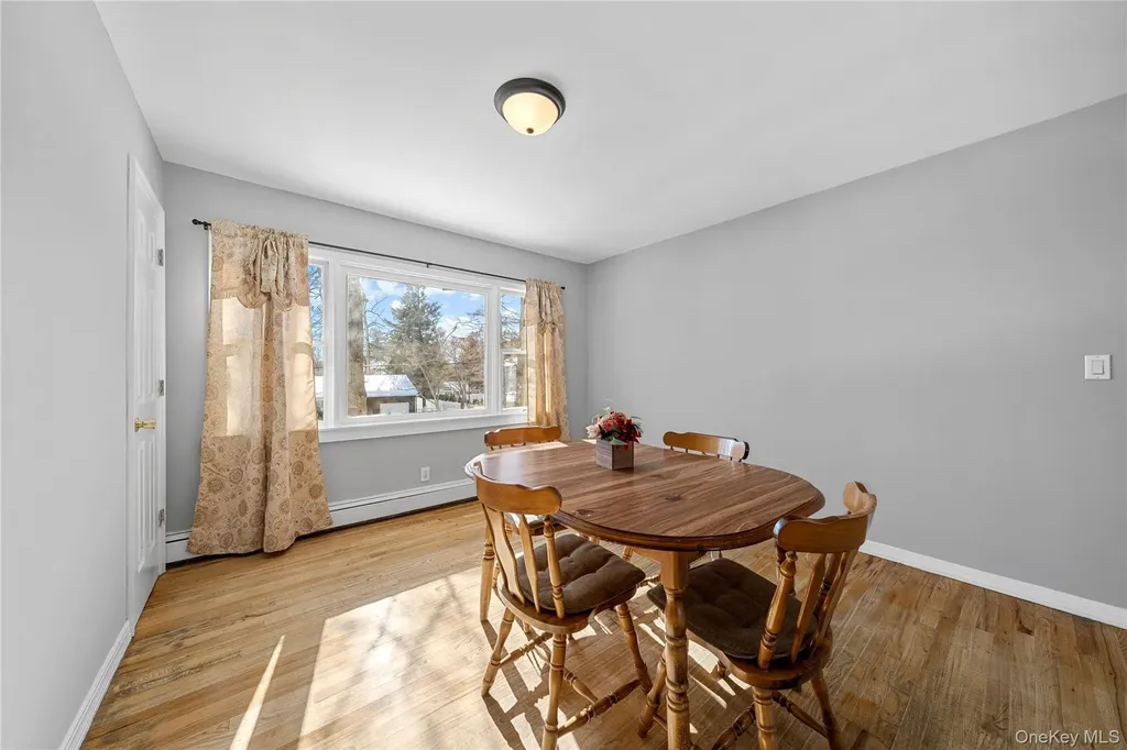 165 5th Street Saint James NY 11780