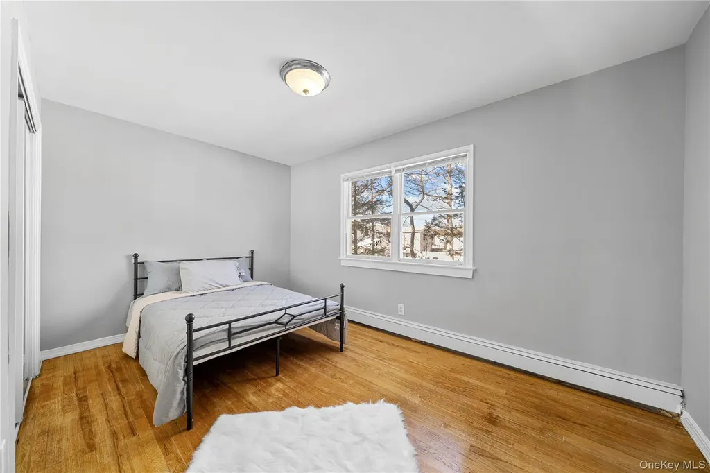 165 5th Street Saint James NY 11780