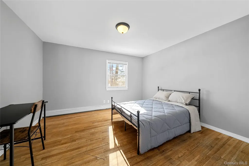 165 5th Street Saint James NY 11780