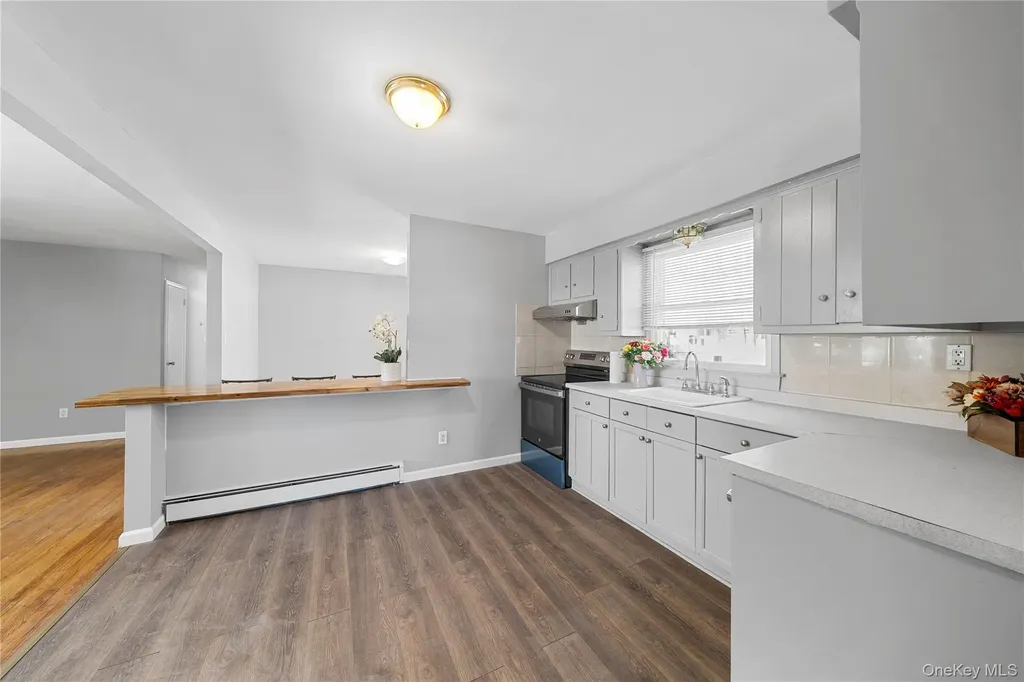 165 5th Street Saint James NY 11780