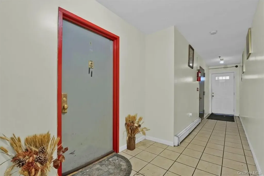 931 E 216th Street Bronx NY 10469
