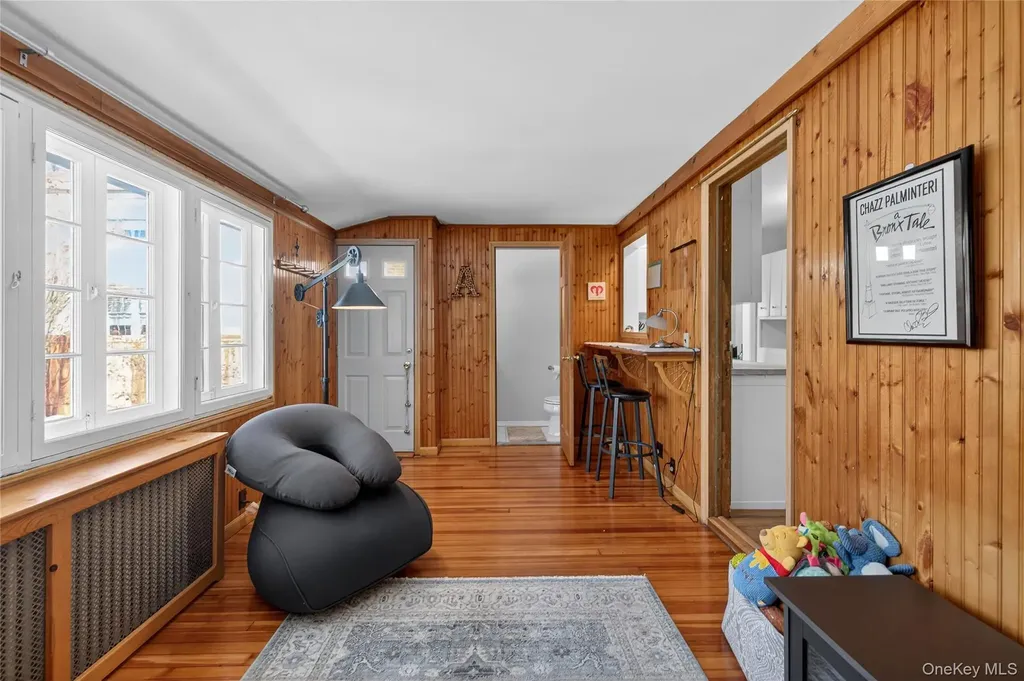 29 Babylon Turnpike Merrick NY 11566