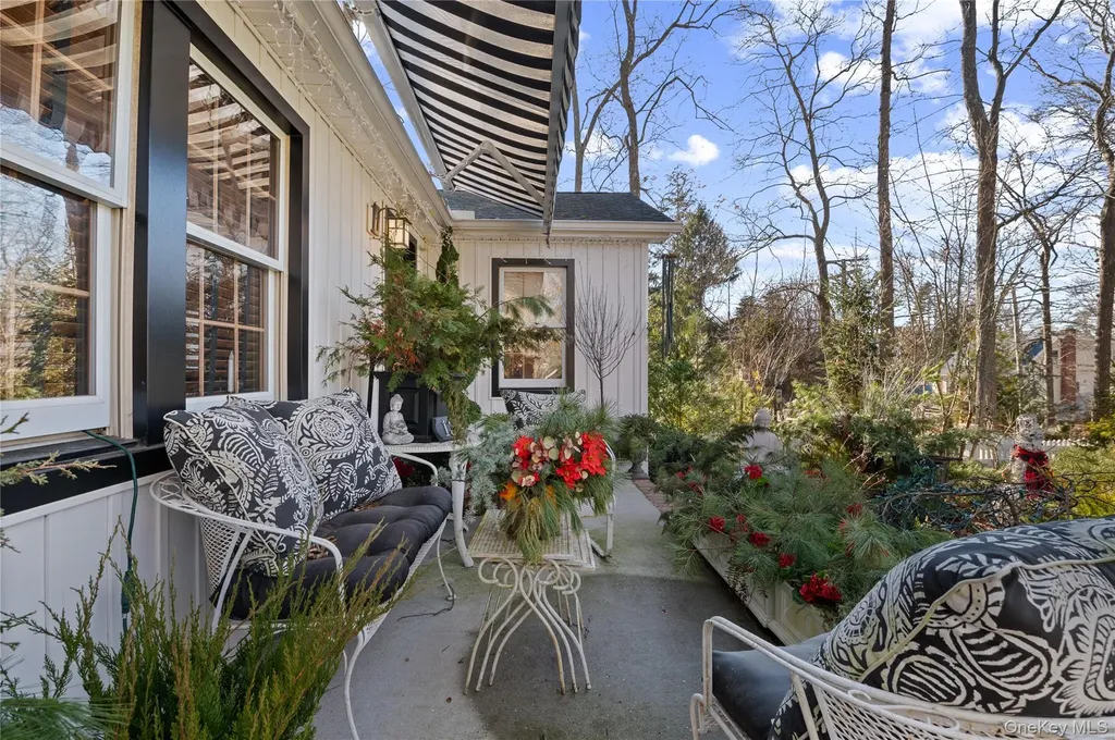 136 Beach Road Wading River NY 11792
