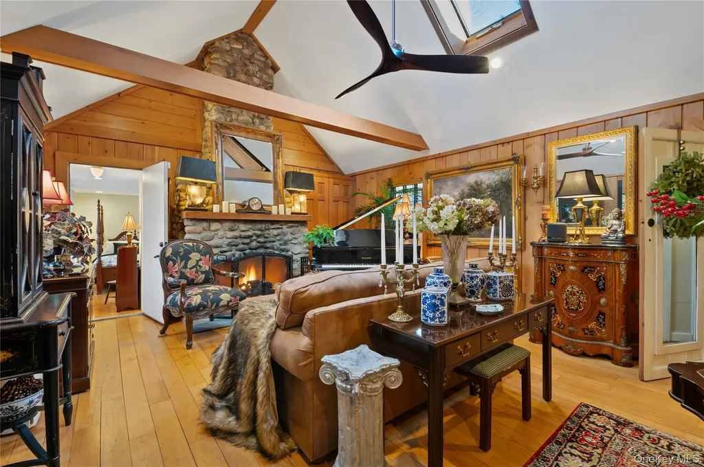 136 Beach Road Wading River NY 11792