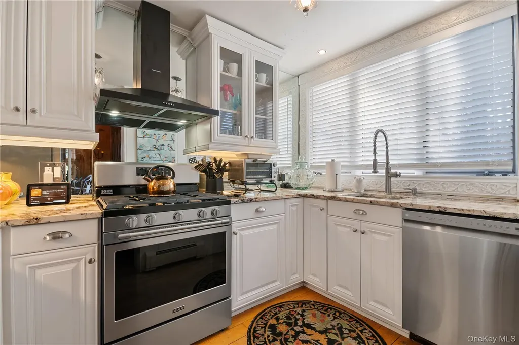 136 Beach Road Wading River NY 11792
