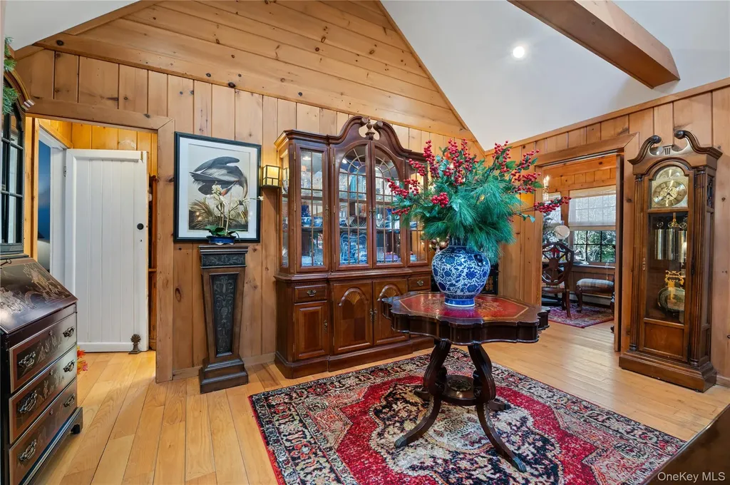 136 Beach Road Wading River NY 11792