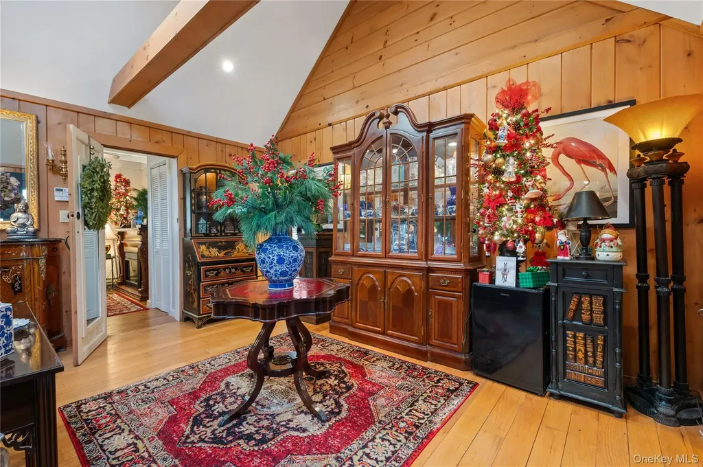 136 Beach Road Wading River NY 11792