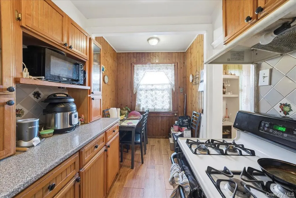 3310 Bouck Avenue Bronx NY 10469