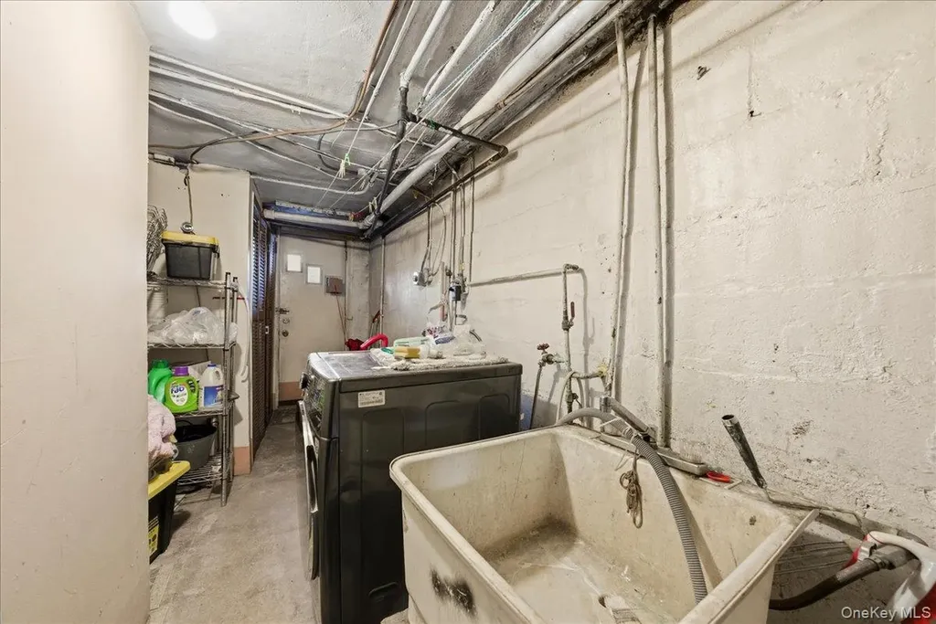 3310 Bouck Avenue Bronx NY 10469