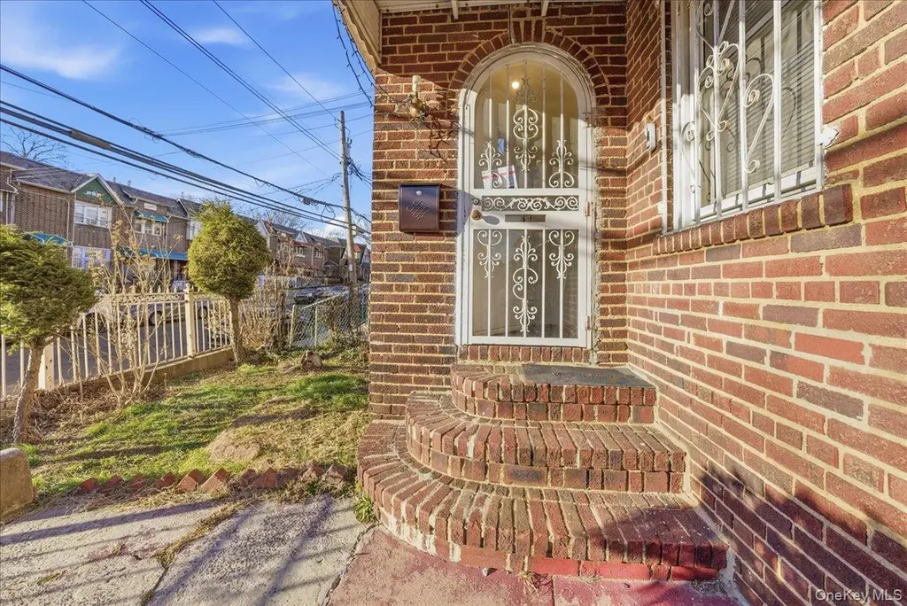 3310 Bouck Avenue Bronx NY 10469