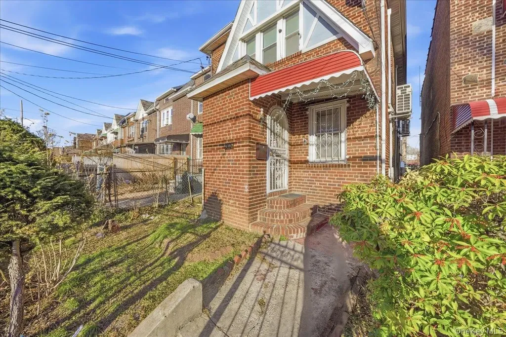 3310 Bouck Avenue Bronx NY 10469