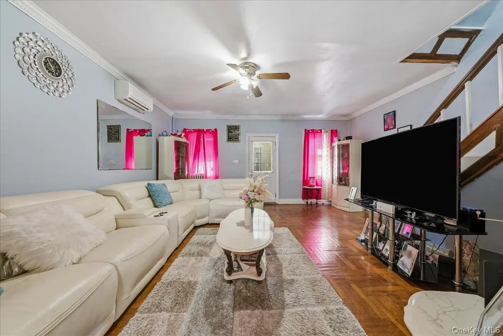 3310 Bouck Avenue Bronx NY 10469