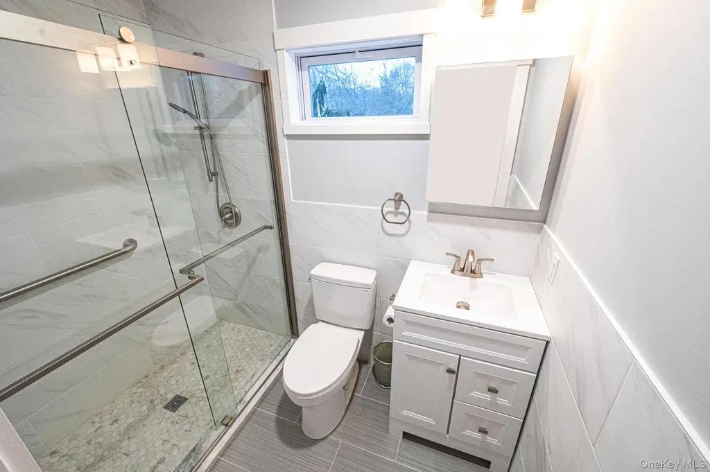 3 Moss Creek Lane East Patchogue NY 11772