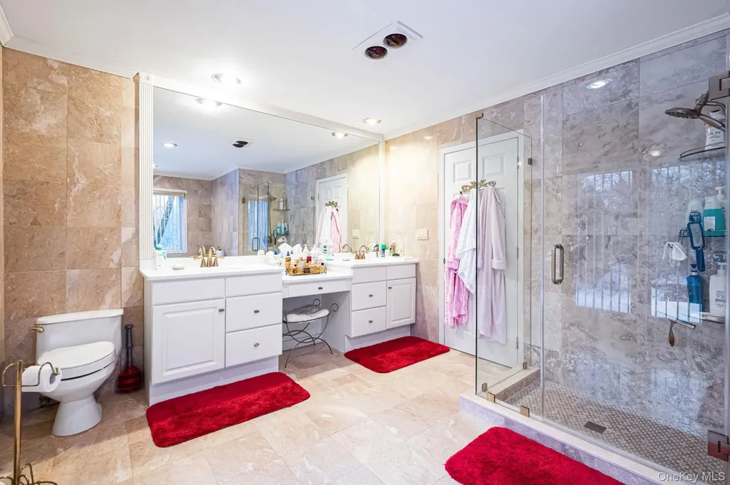 3 Moss Creek Lane East Patchogue NY 11772