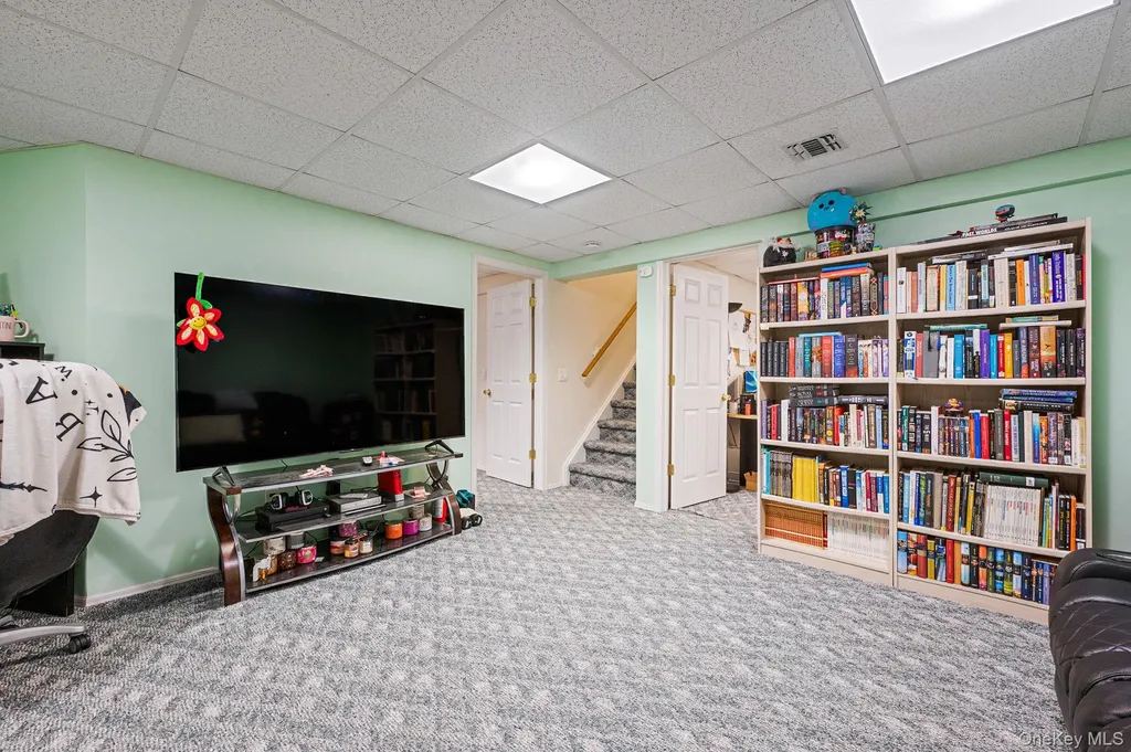 3 Moss Creek Lane East Patchogue NY 11772