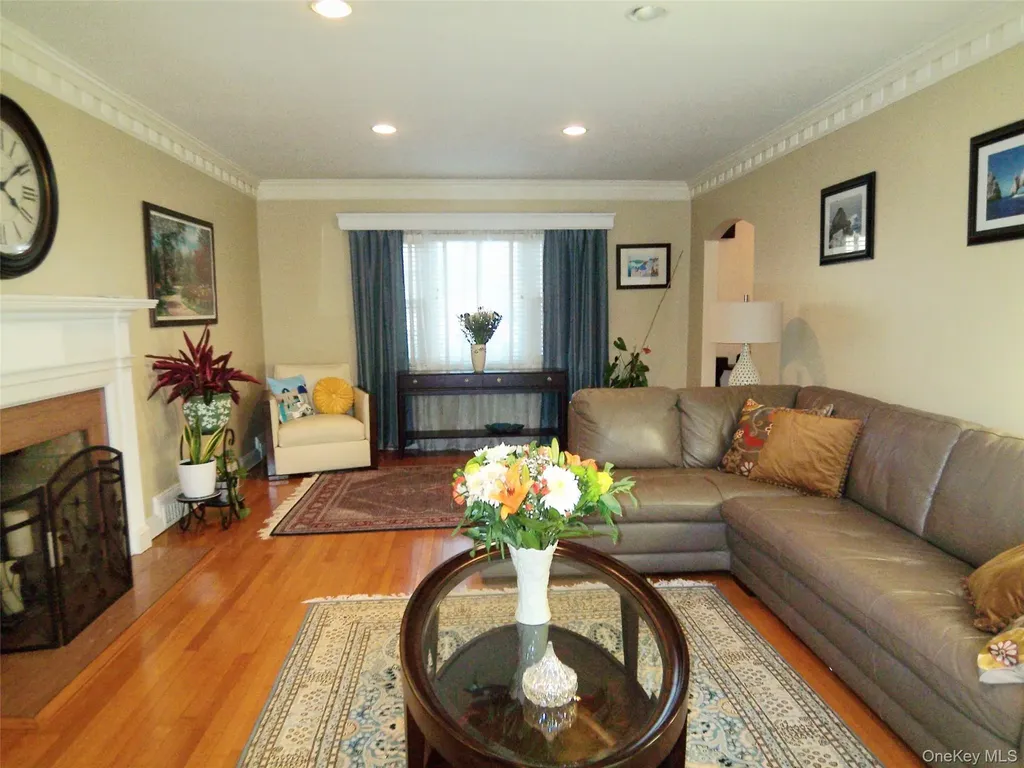 40 Harding Parkway Mount Vernon NY 10552