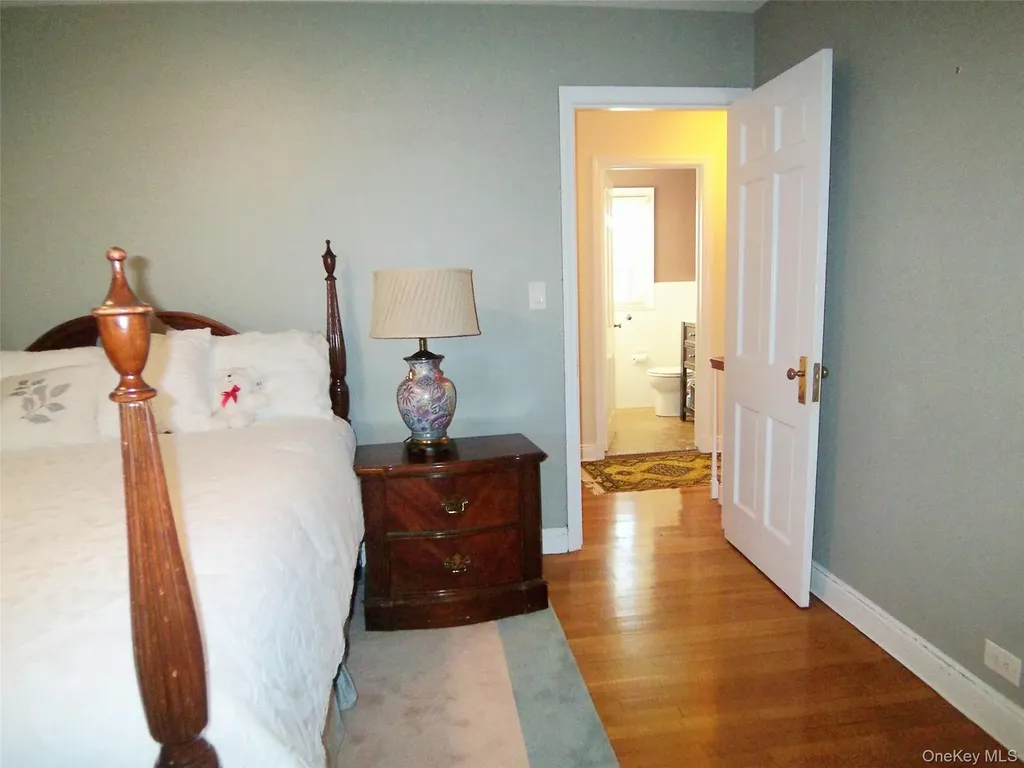 40 Harding Parkway Mount Vernon NY 10552