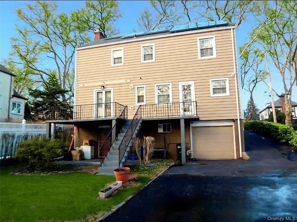 40 Harding Parkway Mount Vernon NY 10552