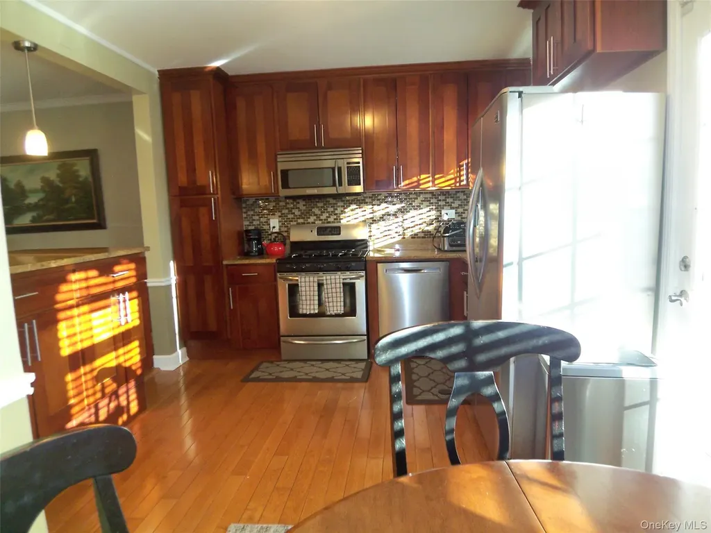 40 Harding Parkway Mount Vernon NY 10552